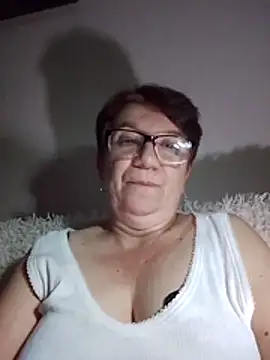 KetQueen101 online show from July 14, 2026, 8:48 pm