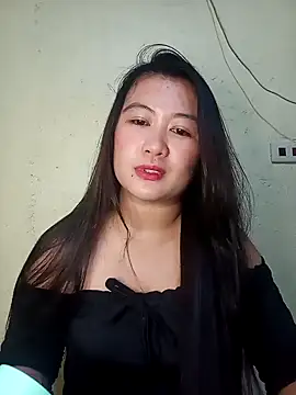 Rosejean online show from May 3, 2026, 5:27 pm