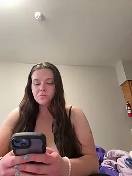 Snapshot of Ms_Ava_BB chatting on May 6, 2026, 8:35 pm Ms Ava BB online show from May 6, 2026, 8:35 pm