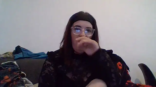Snapshot of miss16 chatting on May 18, 2026, 11:59 am miss16 online show from May 18, 2026, 11:59 am