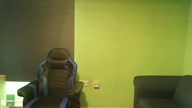 sexyass72 online show from October 18, 2025, 1:02 pm