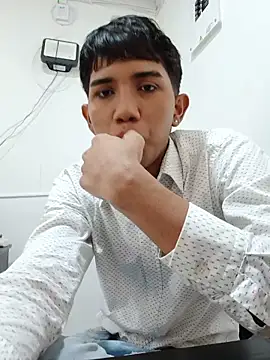 KevCokk online show from May 17, 2026, 5:13 pm