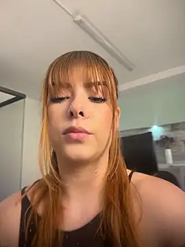 Snapshot of SweettVal_ chatting on May 24, 2026, 4:51 pm SweettVal online show from May 24, 2026, 4:51 pm