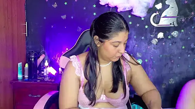 Snapshot of TinyCuckSph chatting on June 10, 2026, 2:40 pm TinyCuckSph online show from June 10, 2026, 2:40 pm