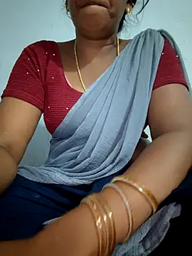 Tamil Hot HoneyBee online show from June 25, 2026, 6:57 pm