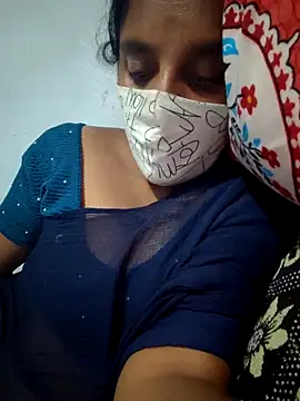 Tamil Hot HoneyBee online show from June 5, 2026, 7:30 pm