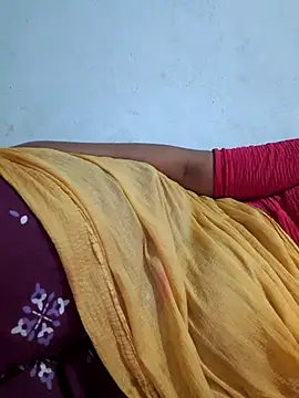 Tamil Hot HoneyBee online show from July 30, 2026, 5:12 pm