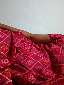 Tamil Hot HoneyBee online show from August 1, 2026, 6:11 am