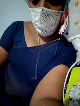 Tamil Hot HoneyBee online show from May 12, 2026, 5:52 pm