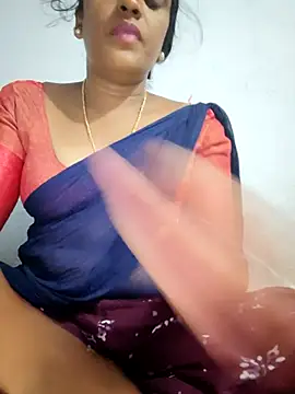 Tamil Hot HoneyBee online show from July 24, 2026, 2:35 pm