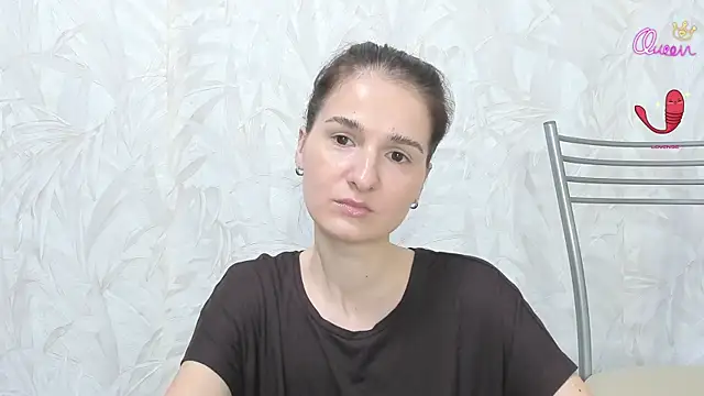 Snapshot of KetrinaEll chatting on May 12, 2026, 5:04 am KetrinaEll online show from May 12, 2026, 5:04 am
