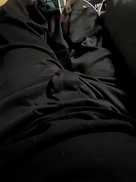 nubz973 online show from April 25, 2026, 7:55 am