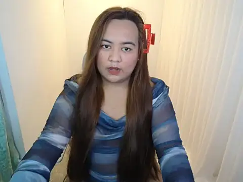 Czarinna online show from May 4, 2026, 2:31 pm