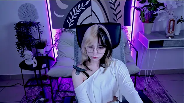 NyxCalderra online show from July 11, 2026, 7:25 pm