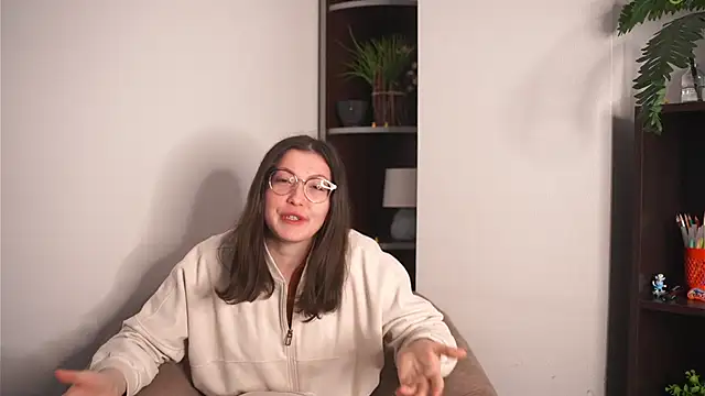 BlytheGenas online show from April 26, 2026, 5:38 am