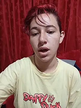 Escarleth 69 online show from May 29, 2026, 6:03 pm