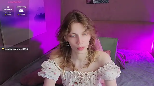 Emily Cartex online show from June 28, 2026, 5:36 am