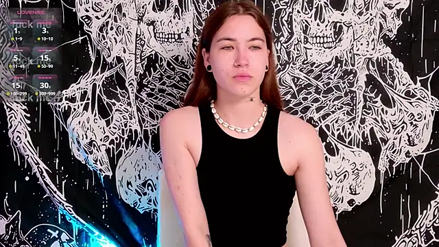 EvaAndLuna online show from July 18, 2026, 11:02 pm