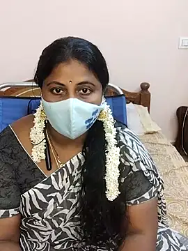 Snapshot of telugu_Geetha40 chatting on May 26, 2026, 6:44 am telugu Geetha40 online show from May 26, 2026, 6:44 am