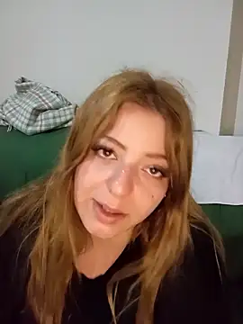 Snapshot of Werderwerememm chatting on June 2, 2026, 11:16 pm Werderwerememm online show from June 2, 2026, 11:16 pm