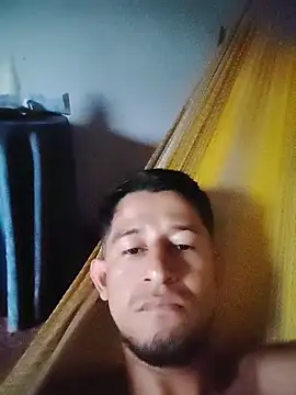 Snapshot of chicolargo17 chatting on May 21, 2026, 12:24 pm chicolargo17 online show from May 21, 2026, 12:24 pm