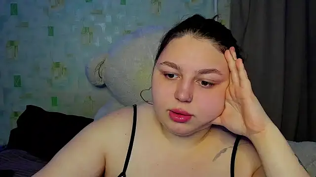 LillyHaigh online show from May 3, 2026, 11:08 pm