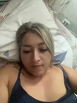 Arley-23 online show from April 26, 2026, 7:38 am