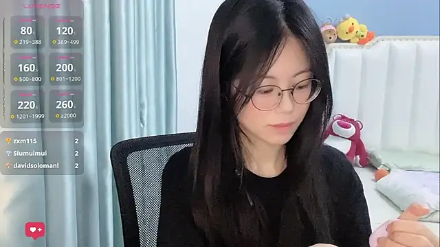 Snapshot of Luna-666 chatting on May 7, 2026, 5:38 pm Luna-666 online show from May 7, 2026, 5:38 pm