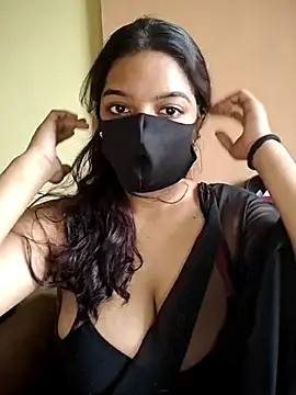Snapshot of vanika2000 chatting on May 14, 2026, 6:43 am vanika2000 online show from May 14, 2026, 6:43 am