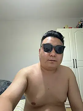 langzi-888 online show from May 11, 2026, 3:18 pm