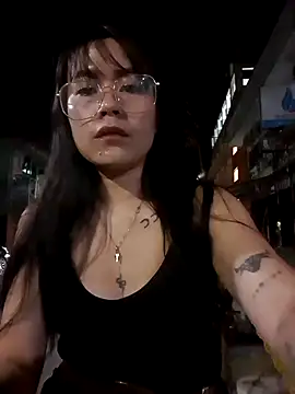 Bad bish21 online show from July 17, 2026, 12:02 pm