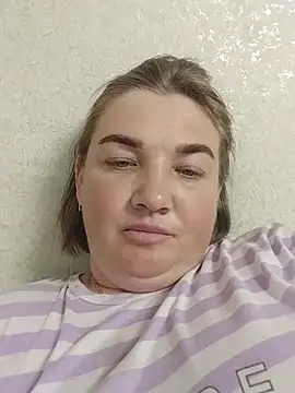 MiyaOlliver online show from July 1, 2026, 4:40 pm