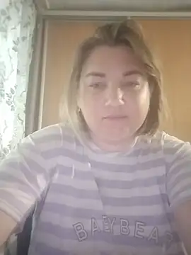 MiyaOlliver online show from June 29, 2026, 11:43 am