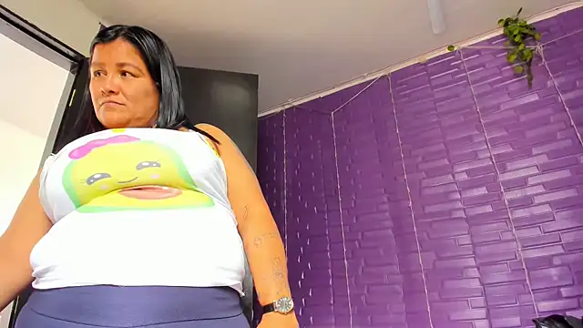 Snapshot of Scarlett_Sex_Rs chatting on July 15, 2026, 2:13 pm Scarlett Sex Rs online show from July 15, 2026, 2:13 pm