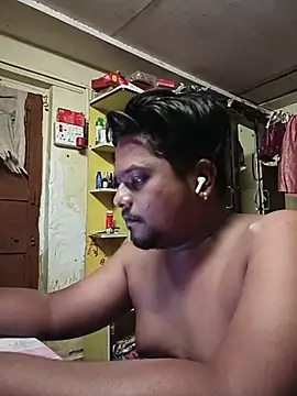 Snapshot of Mricecreeam chatting on July 3, 2026, 8:48 pm Mricecreeam online show from July 3, 2026, 8:48 pm