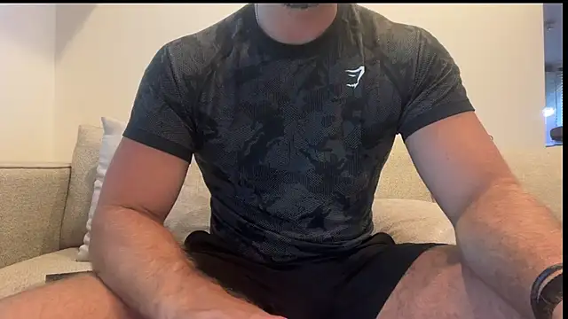 Snapshot of gymshrk chatting on June 29, 2026, 7:46 pm gymshrk online show from June 29, 2026, 7:46 pm