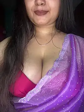 Snapshot of Naughty_pooja44 chatting on May 31, 2026, 7:25 pm Naughty pooja44 online show from May 31, 2026, 7:25 pm