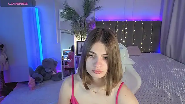 Dayana Mood online show from June 5, 2026, 6:29 am