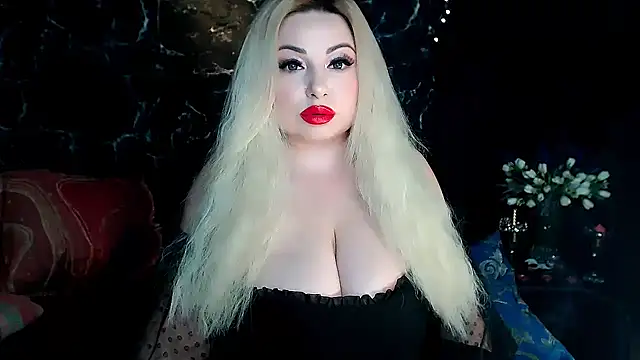 Snapshot of ValentinaaLuv chatting on June 5, 2026, 1:21 am ValentinaaLuv online show from June 5, 2026, 1:21 am