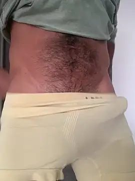 JoaoLenha online show from June 24, 2026, 2:04 pm