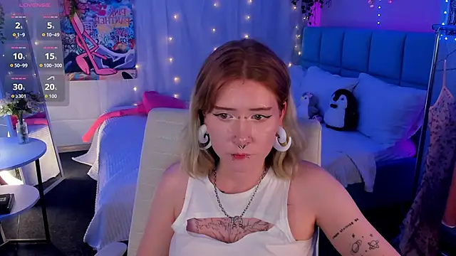 Elira Vane online show from June 28, 2026, 3:02 am
