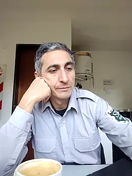 Alejandro83bsf online show from May 8, 2026, 8:12 pm