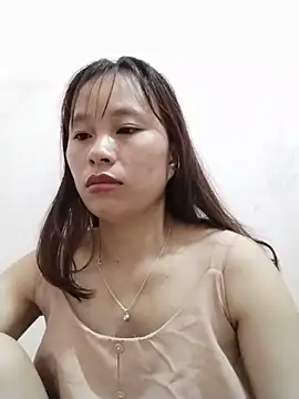 Snapshot of -Natina- chatting on May 22, 2026, 4:21 am -Natina- online show from May 22, 2026, 4:21 am