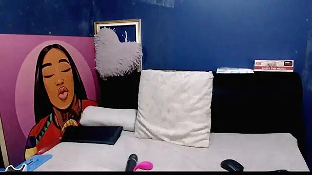 LolaSavageXO online show from June 26, 2026, 7:25 am