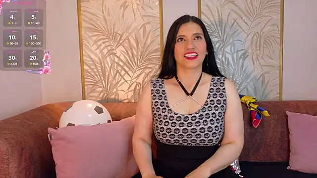 Snapshot of Dalila_5 chatting on June 22, 2026, 7:22 pm Dalila 5 online show from June 22, 2026, 7:22 pm