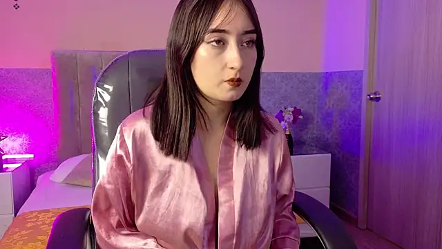 VICTORIA FAIRIES online show from May 7, 2026, 12:08 pm