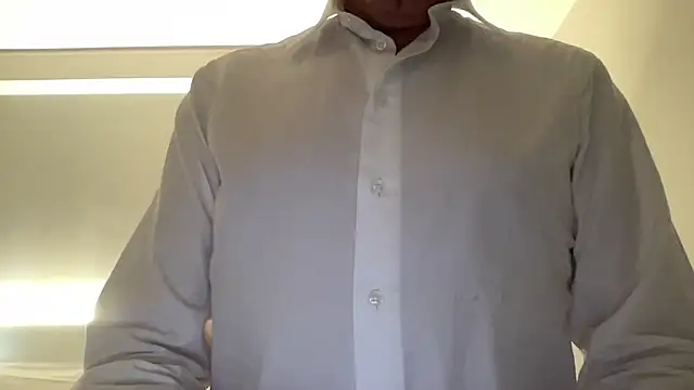 Snapshot of henrybull007 chatting on May 27, 2026, 9:11 pm henrybull007 online show from May 27, 2026, 9:11 pm