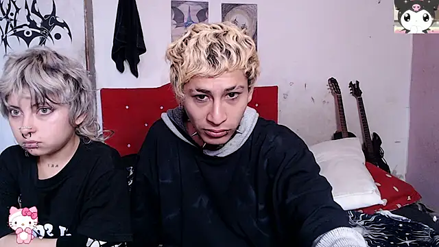 Cute Chrixxx online show from May 22, 2026, 12:36 pm