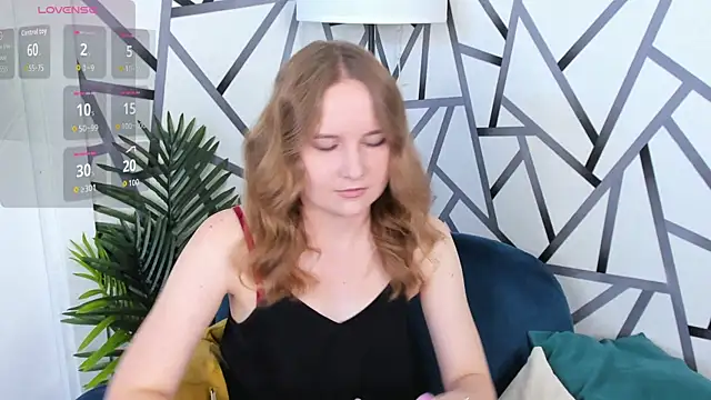 Snapshot of Emmaa_Kimm chatting on July 15, 2026, 1:01 am Emmaa Kimm online show from July 15, 2026, 1:01 am