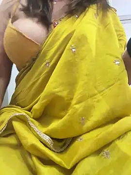 Punjabi wild Queen online show from May 7, 2026, 4:28 am